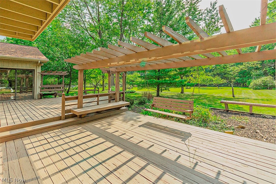 28576 Edgedale Road Cleveland, OH 44124 - Photo 20 of 21 Gallery Image 20