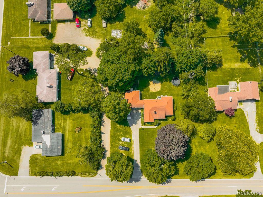 1224 South Lapeer Road Lapeer, MI 48446 - Photo 7 of 31