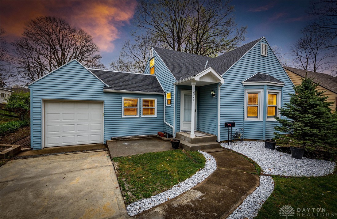 2942 Robin Road Dayton, OH 45409 - Photo 1 of 47 Gallery Image 1