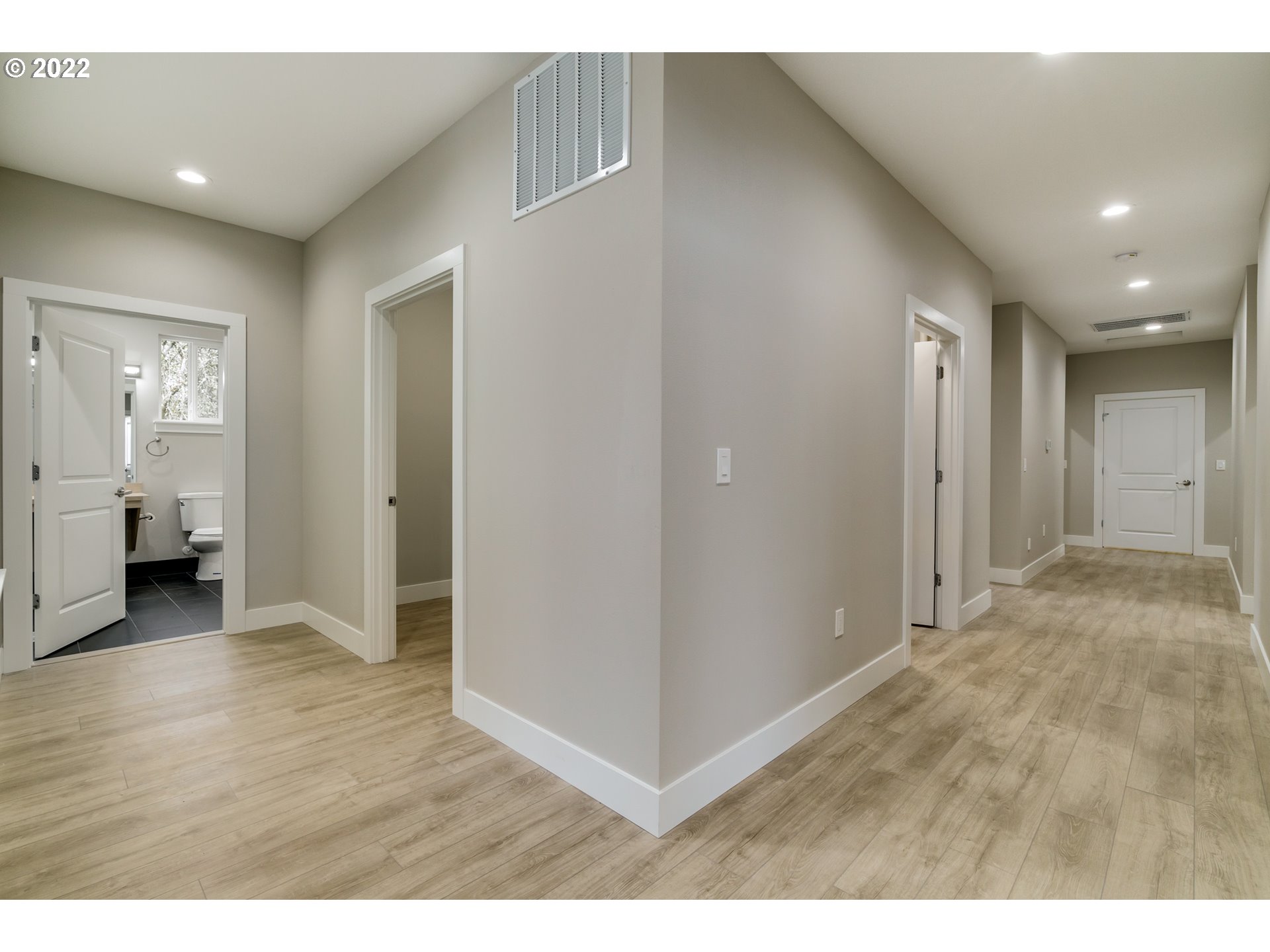 7975 Southwest Oleson Road Portland, OR 97223 - Photo 15 of 32 a view interior of the house