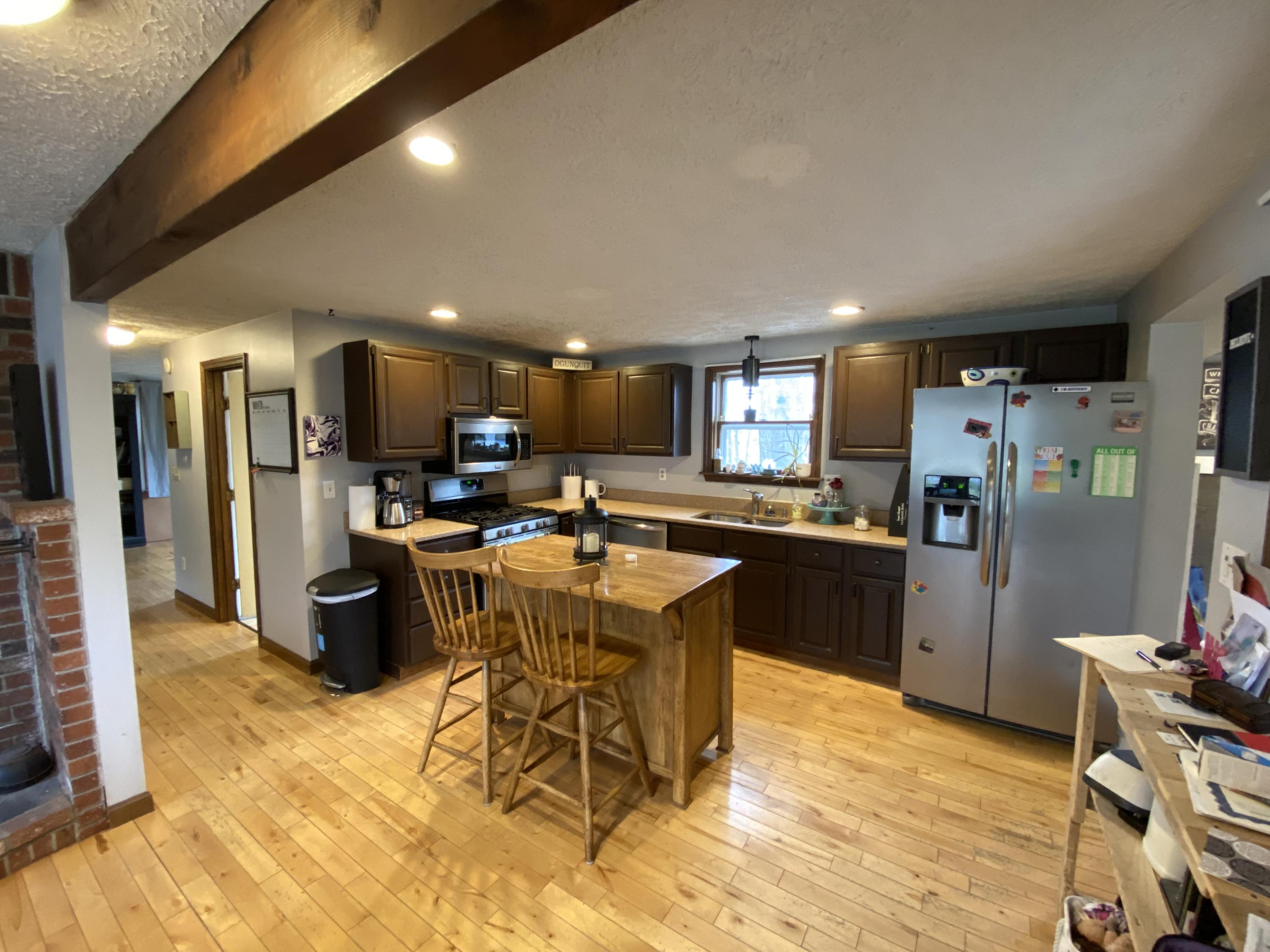 19 Buttonwood Road South Berwick, ME 03908 - Photo 2 of 13 IMG_1861