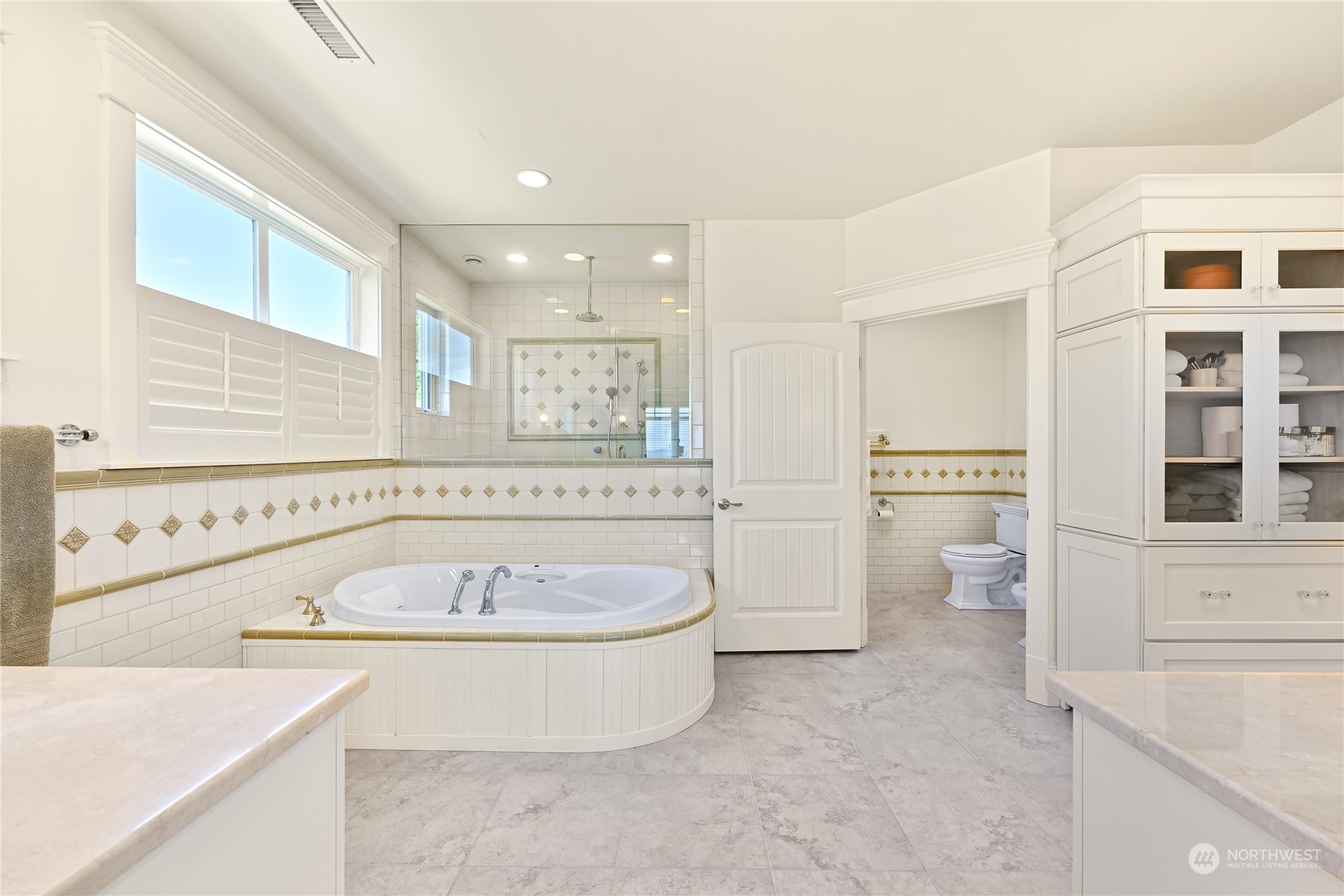 2015 Eldridge Avenue Bellingham, WA 98225 - Photo 24 of 40