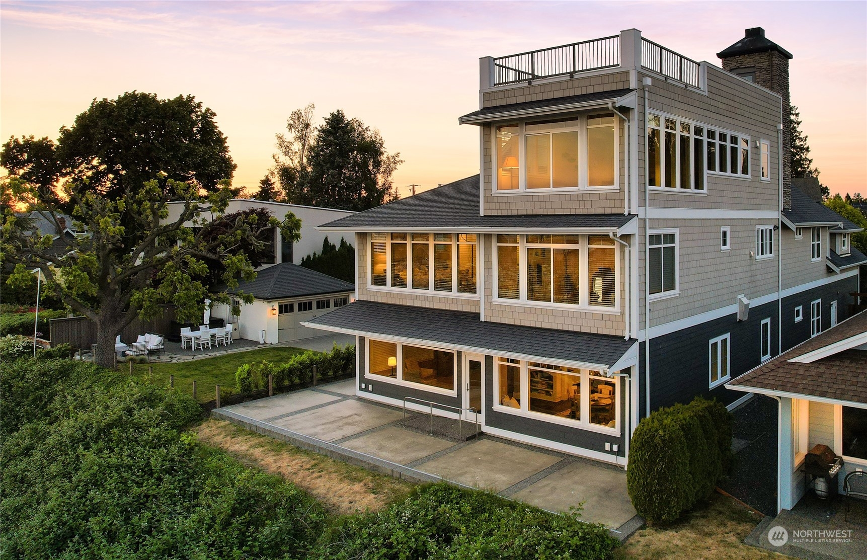 2015 Eldridge Avenue Bellingham, WA 98225 - Photo 3 of 40 a front view of a house with a yard