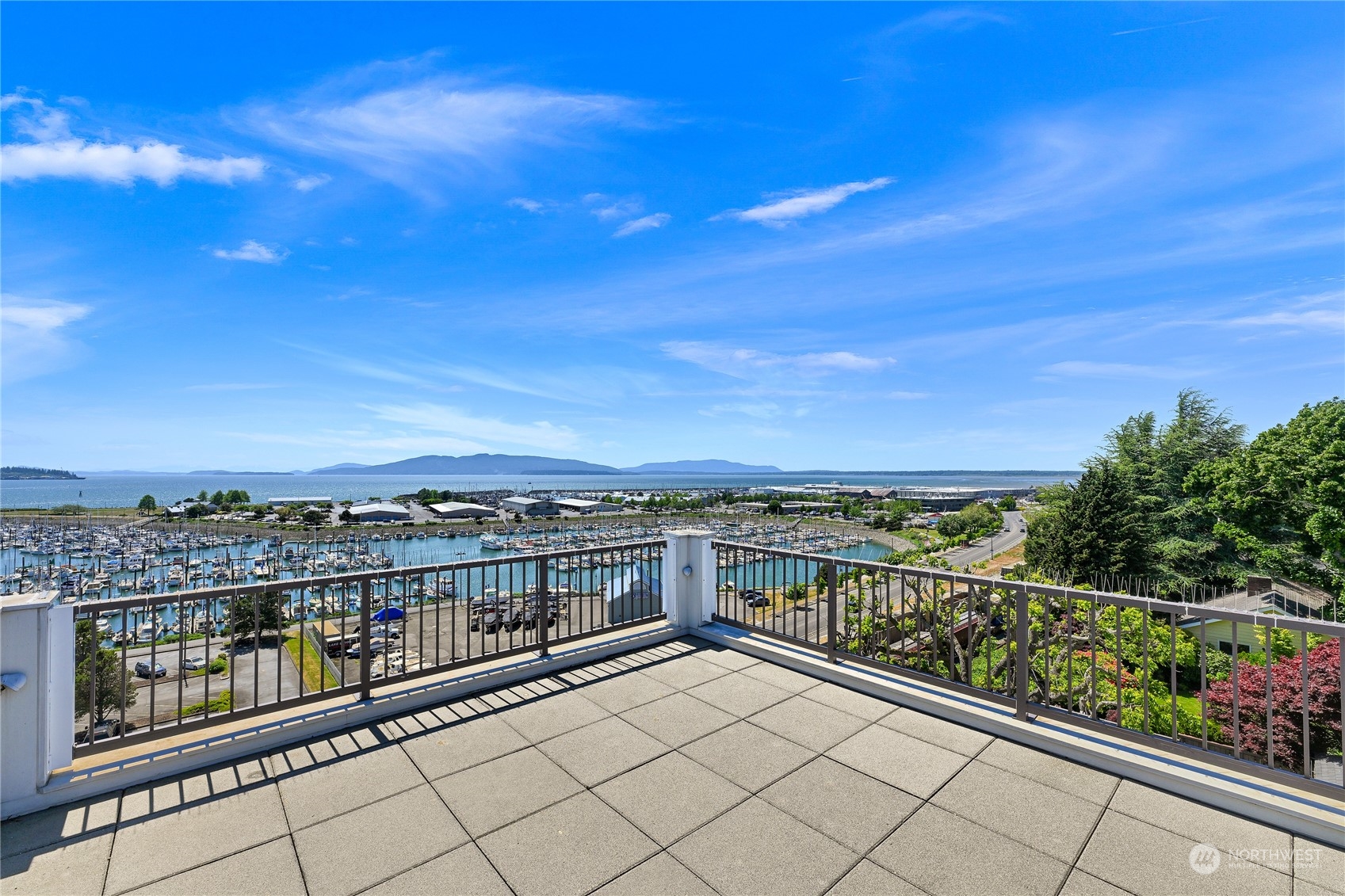 2015 Eldridge Avenue Bellingham, WA 98225 - Photo 37 of 40 a view of city from a balcony
