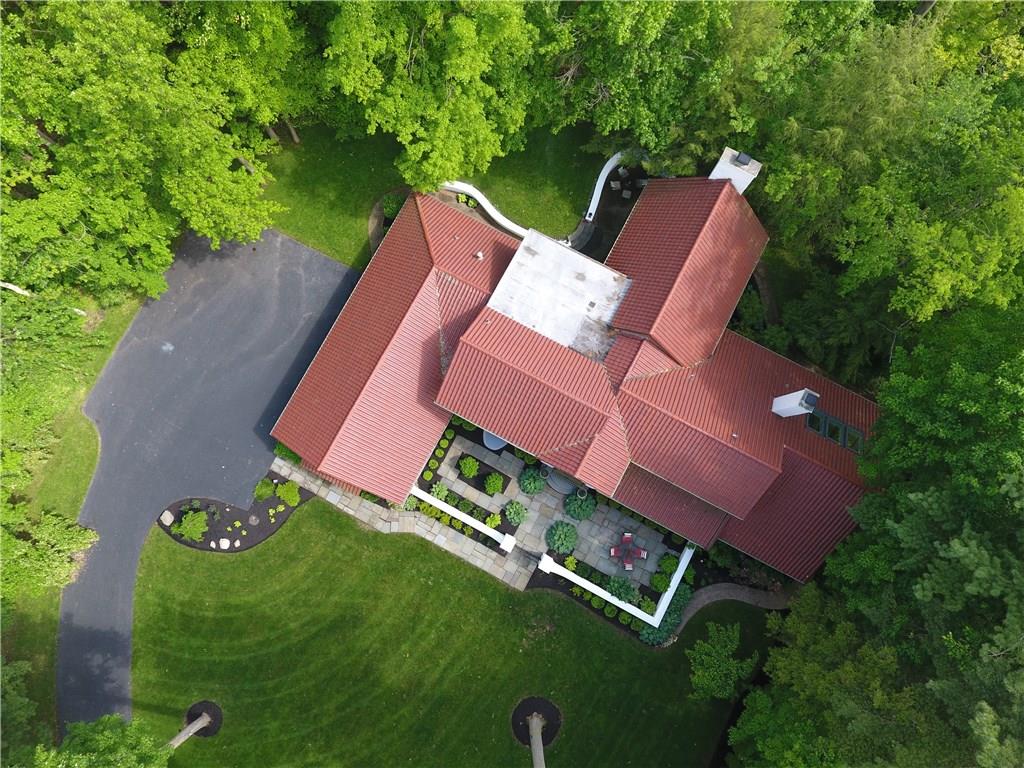 3853 Nesbitt Road Indianapolis, IN 46220 - Photo 2 of 43 Gallery Image 2