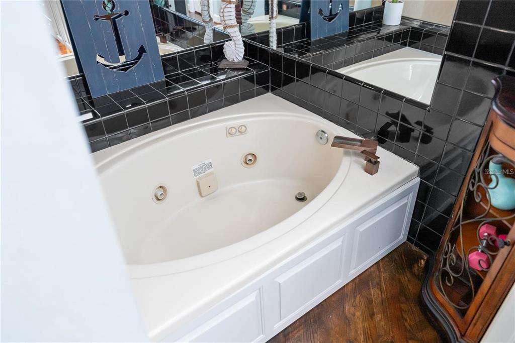 861 Nectar Road Venice, FL 34293 - Photo 19 of 33