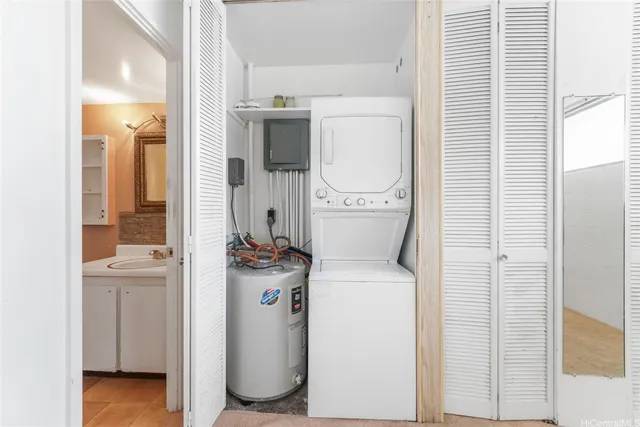 $345,000 | 1011 Prospect Street, Unit 708, Honolulu, HI 96822