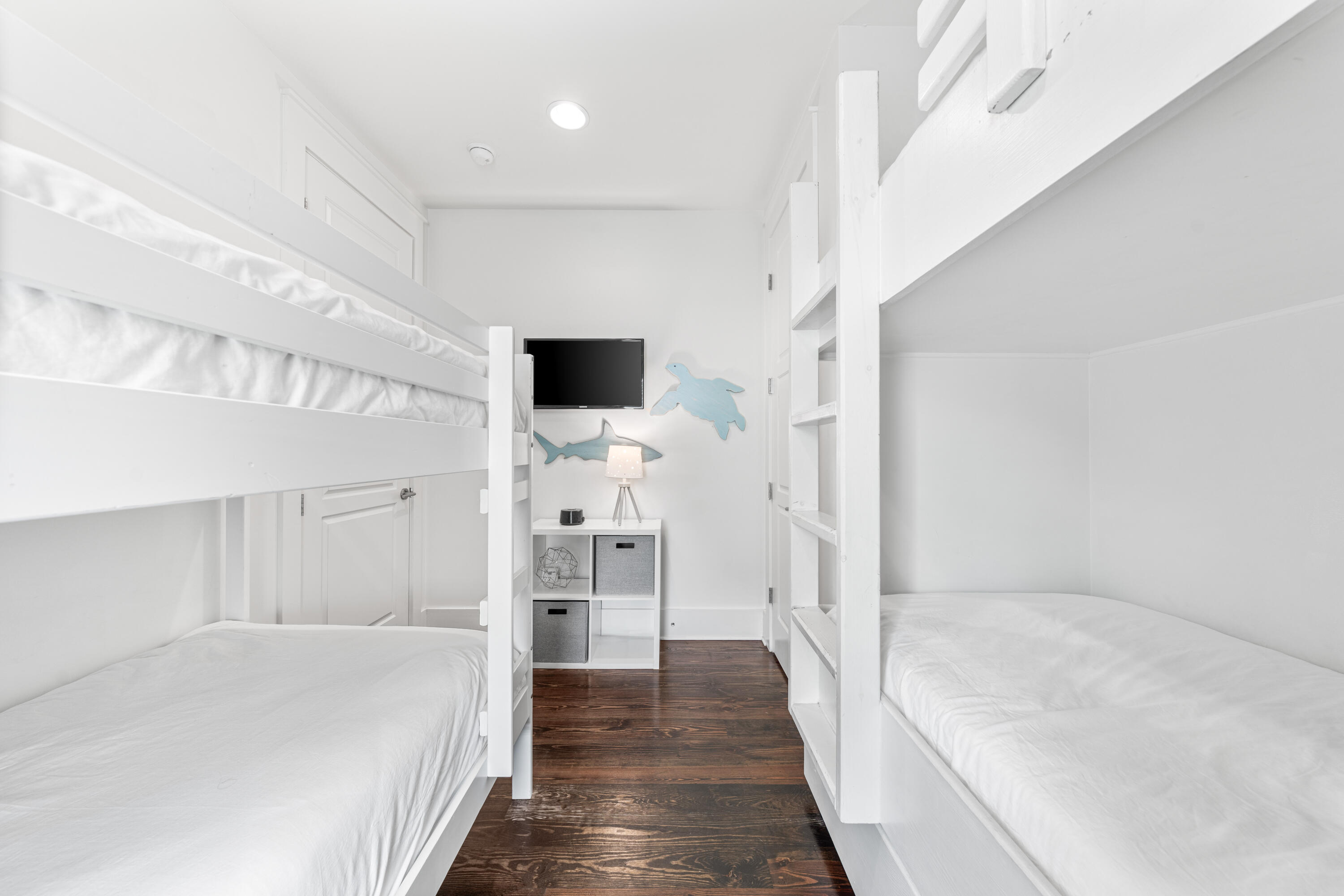 8 Hiker Street Santa Rosa Beach, FL 32459 - Photo 32 of 41 a bathroom with a bathtub and a hallway