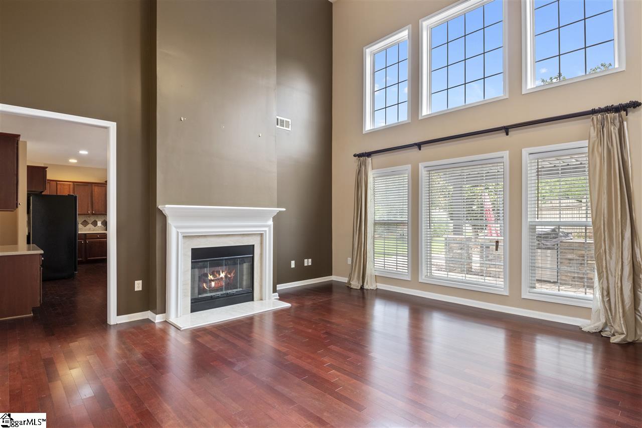 233 Elstar Loop Road Simpsonville, SC 29681 - Photo 2 of 36