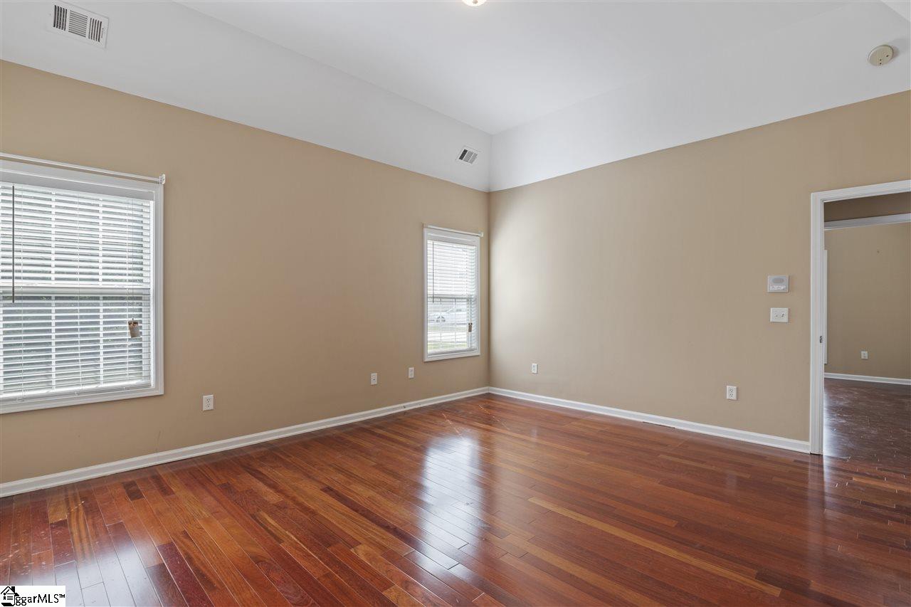 233 Elstar Loop Road Simpsonville, SC 29681 - Photo 16 of 36