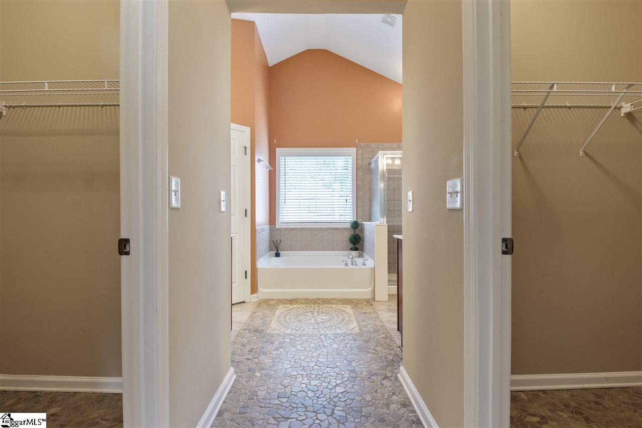 233 Elstar Loop Road Simpsonville, SC 29681 - Photo 24 of 36