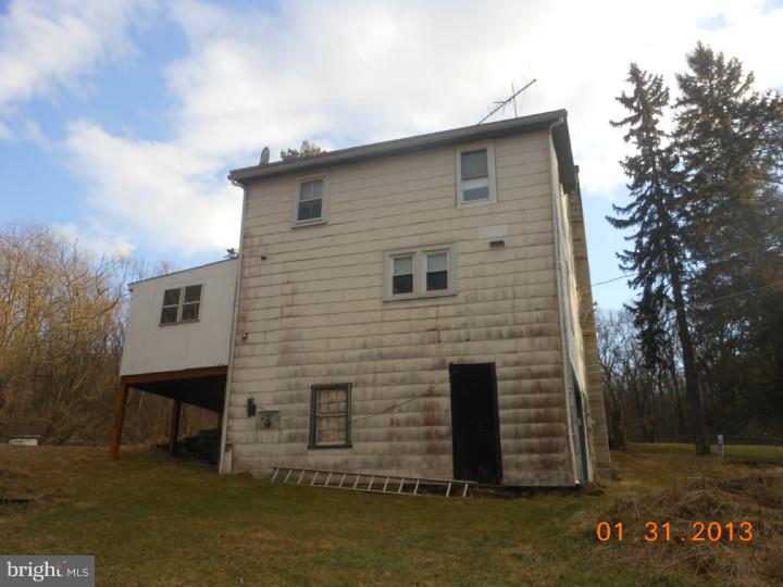 794 Fire Tower Road Birdsboro, PA 19508 - Photo 6 of 10 Exterior Back