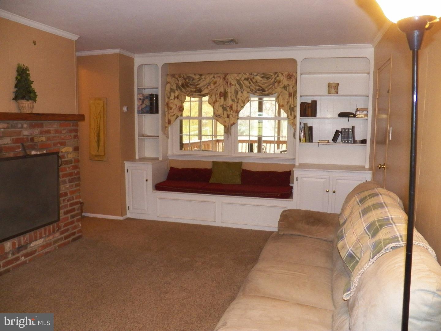 22 Waterview Road West Chester, PA 19380 - Photo 8 of 22 Family Room