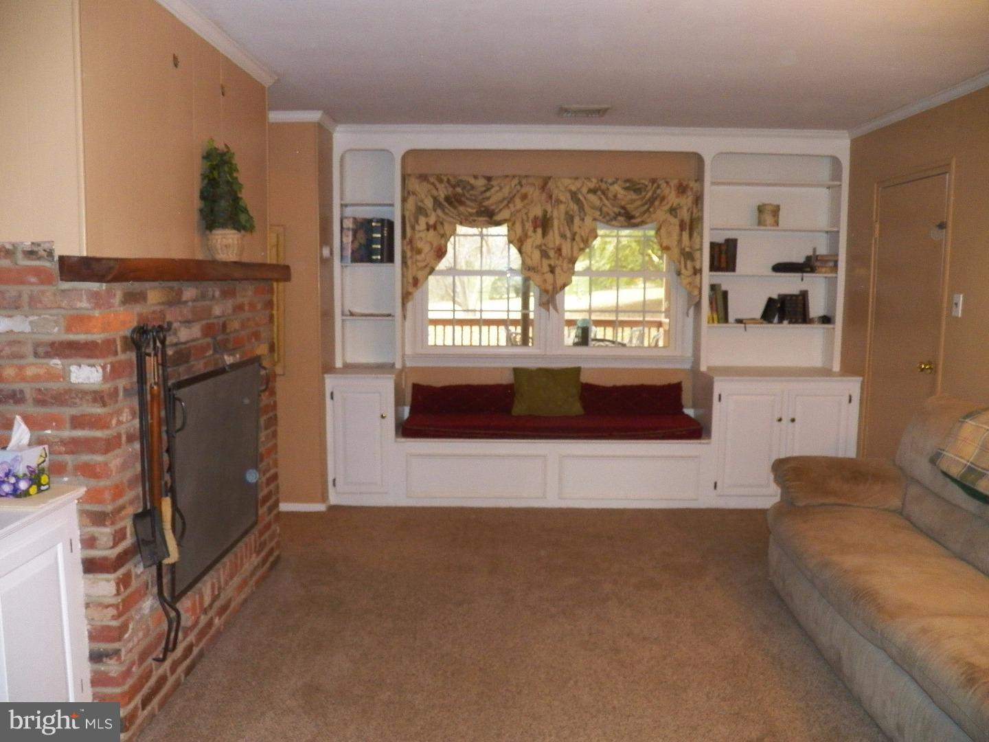 22 Waterview Road West Chester, PA 19380 - Photo 10 of 22 Family Room