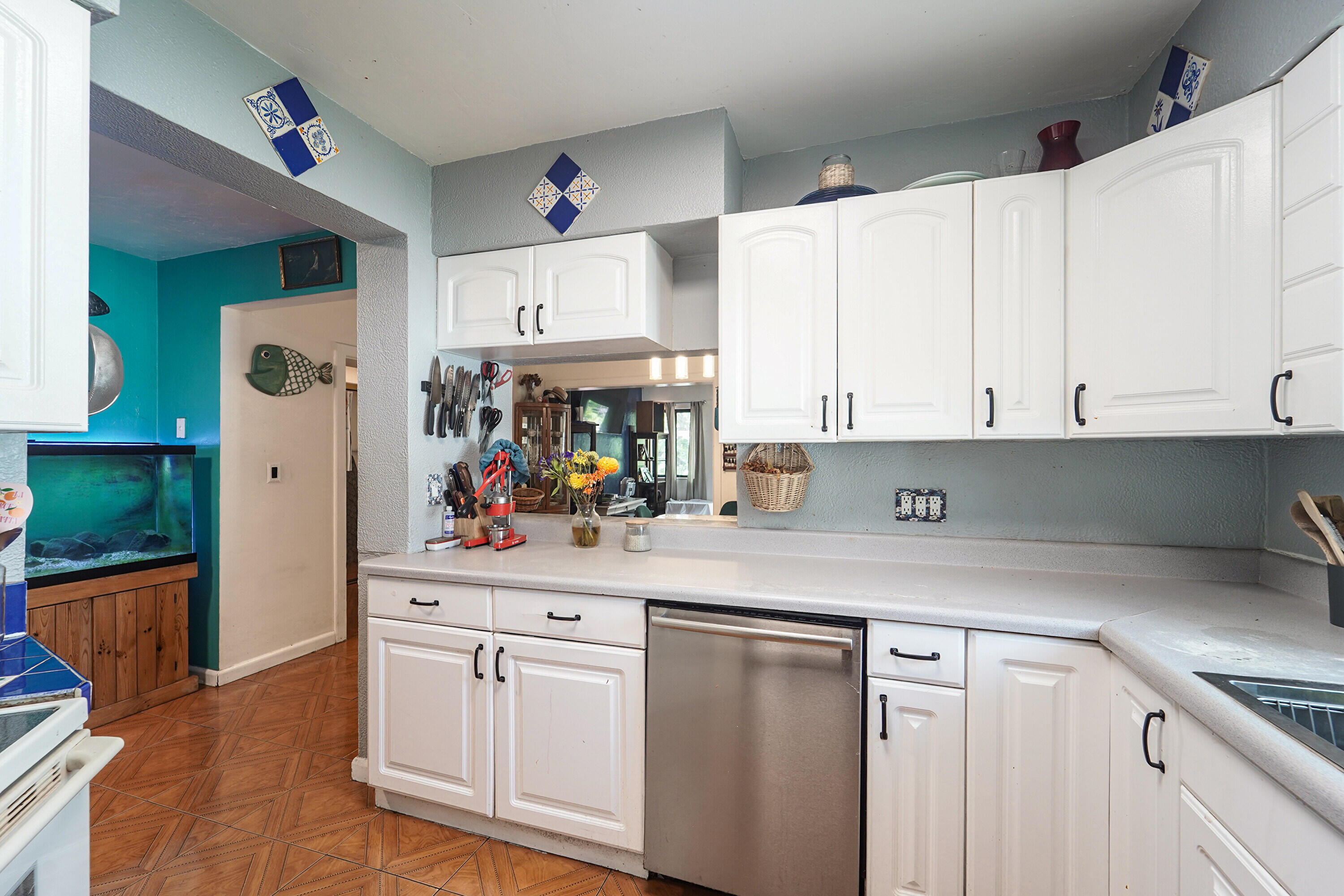 5104 Buchanan Road Delray Beach, FL 33484 - Photo 15 of 53 14_kitchen