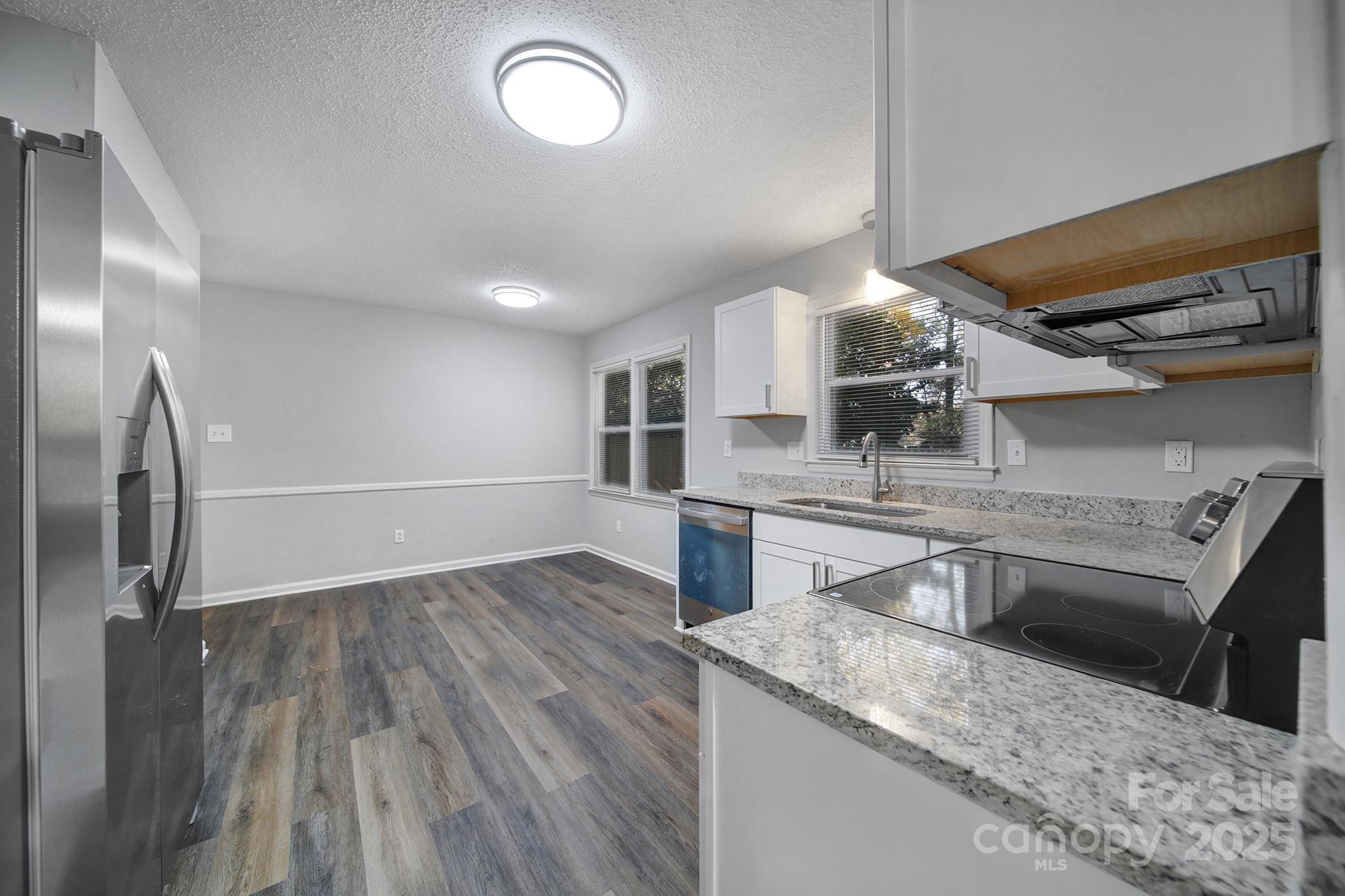 6513 Old Post Road Charlotte, NC 28212 - Photo 11 of 32