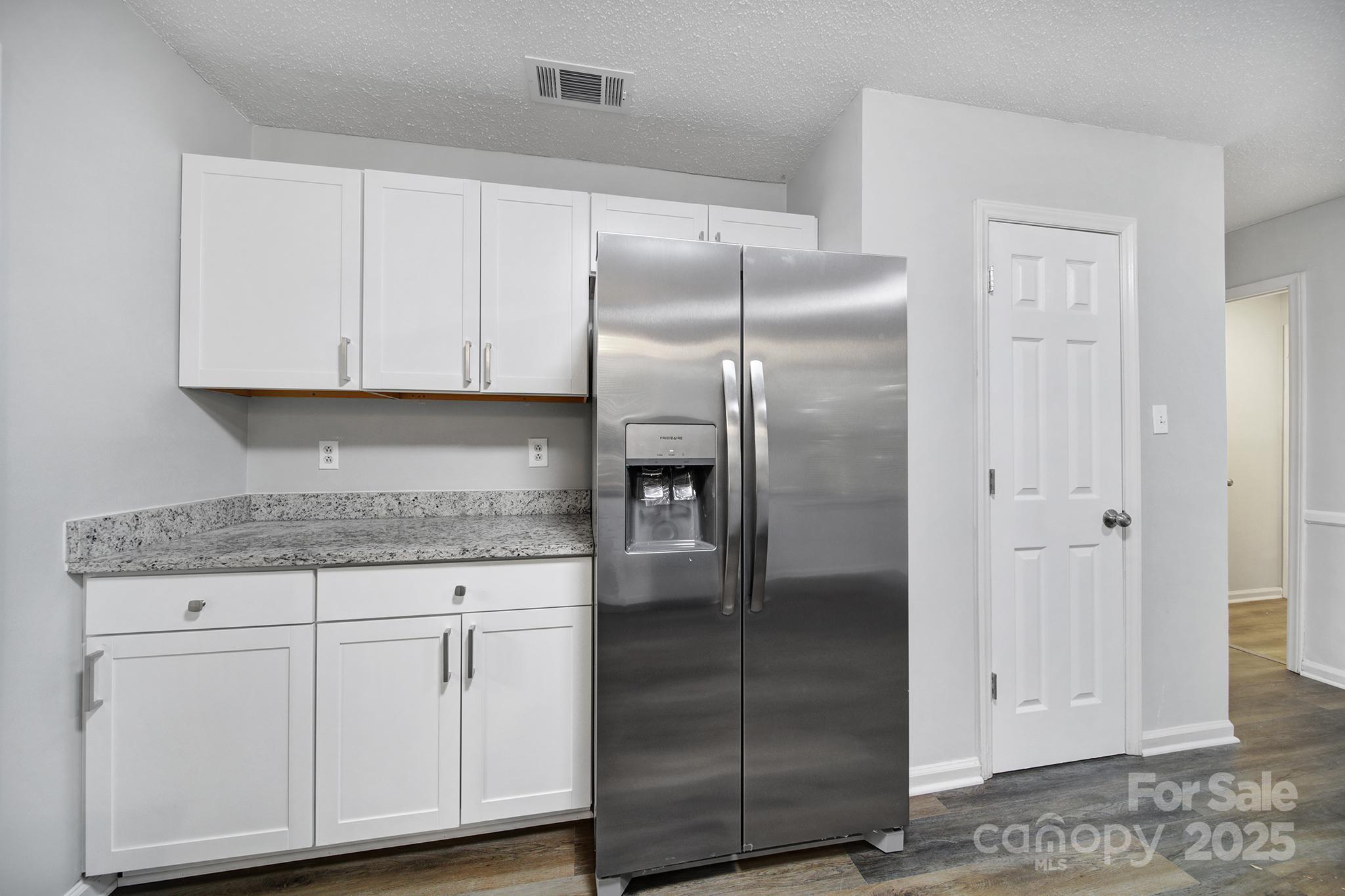 6513 Old Post Road Charlotte, NC 28212 - Photo 14 of 32