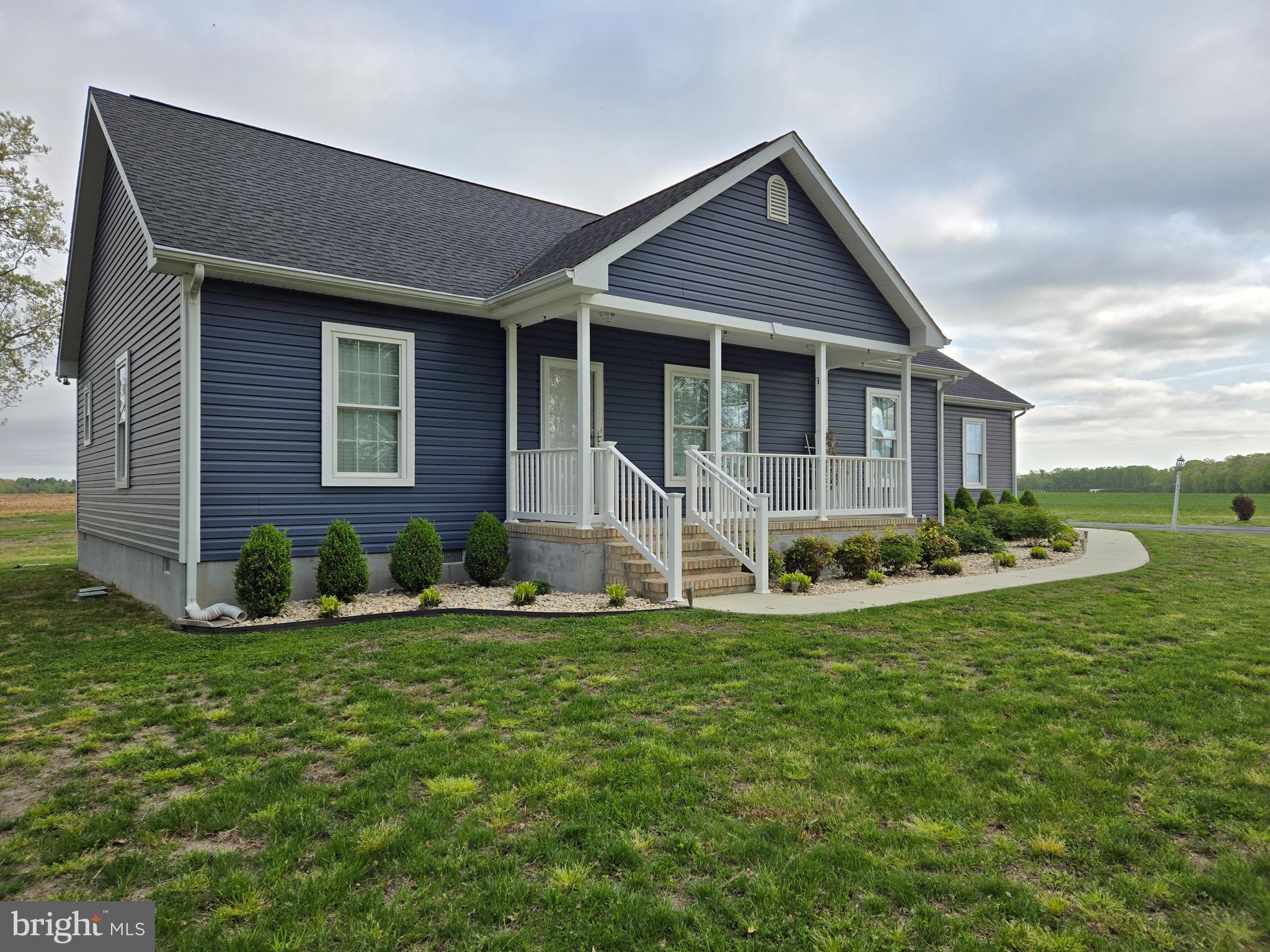 16597 Fitzgeralds Road Lincoln, DE 19960 - Photo 32 of 44 Beautifully landscaped