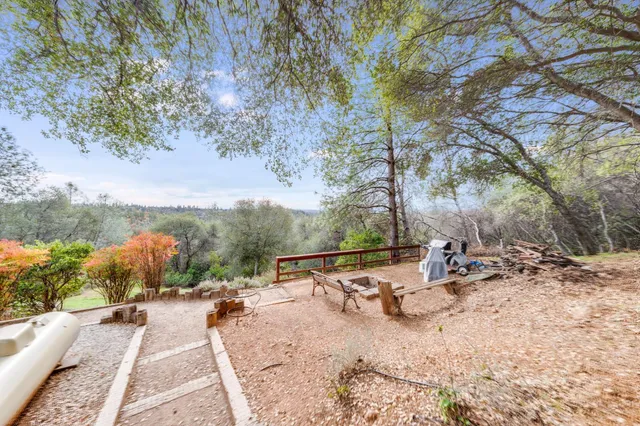 a view of a outdoor space and a yard