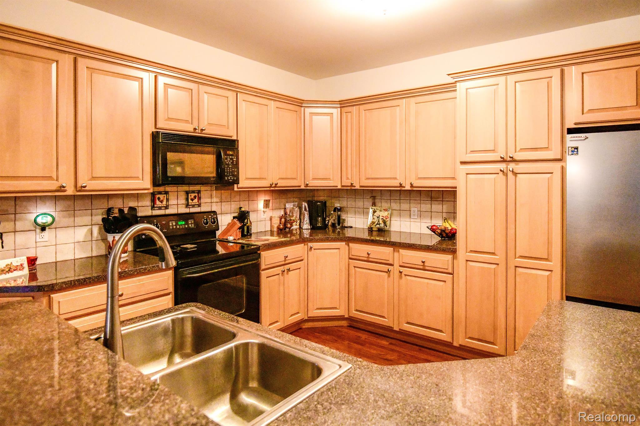 2546 Jackson Drive Rochester, MI 48309 - Photo 26 of 94 Gallery Image 26