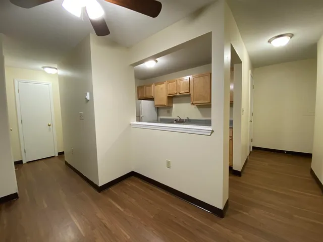 $1,837 | 141 Eastern Avenue, Unit 102, Manchester, NH 03104