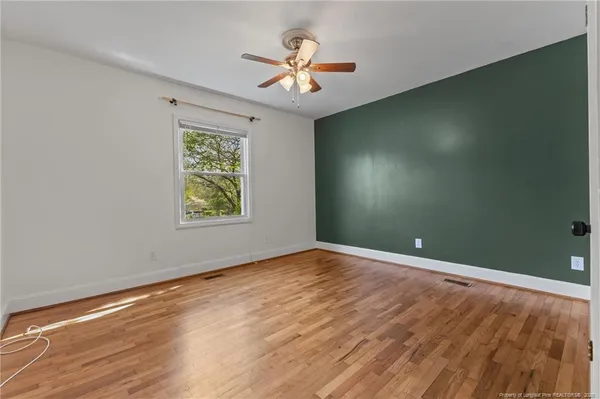 $1,500 | 813 Mc Pherson Road, Fayetteville, NC 28303