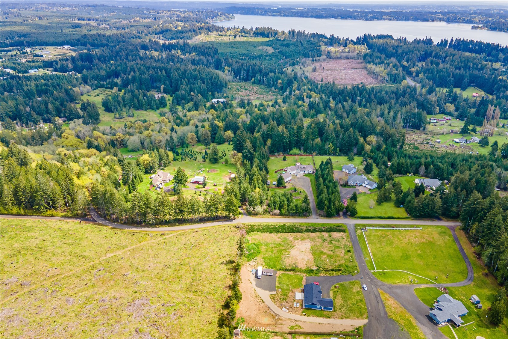 151 Southeast Phillips Road Shelton, WA 98584 - Photo 5 of 6 Gallery Image 5
