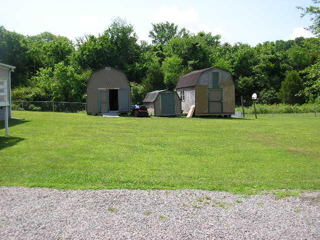 2015 Midway Road Strawberry Plains, TN 37871 - Photo 6 of 7 P1011532