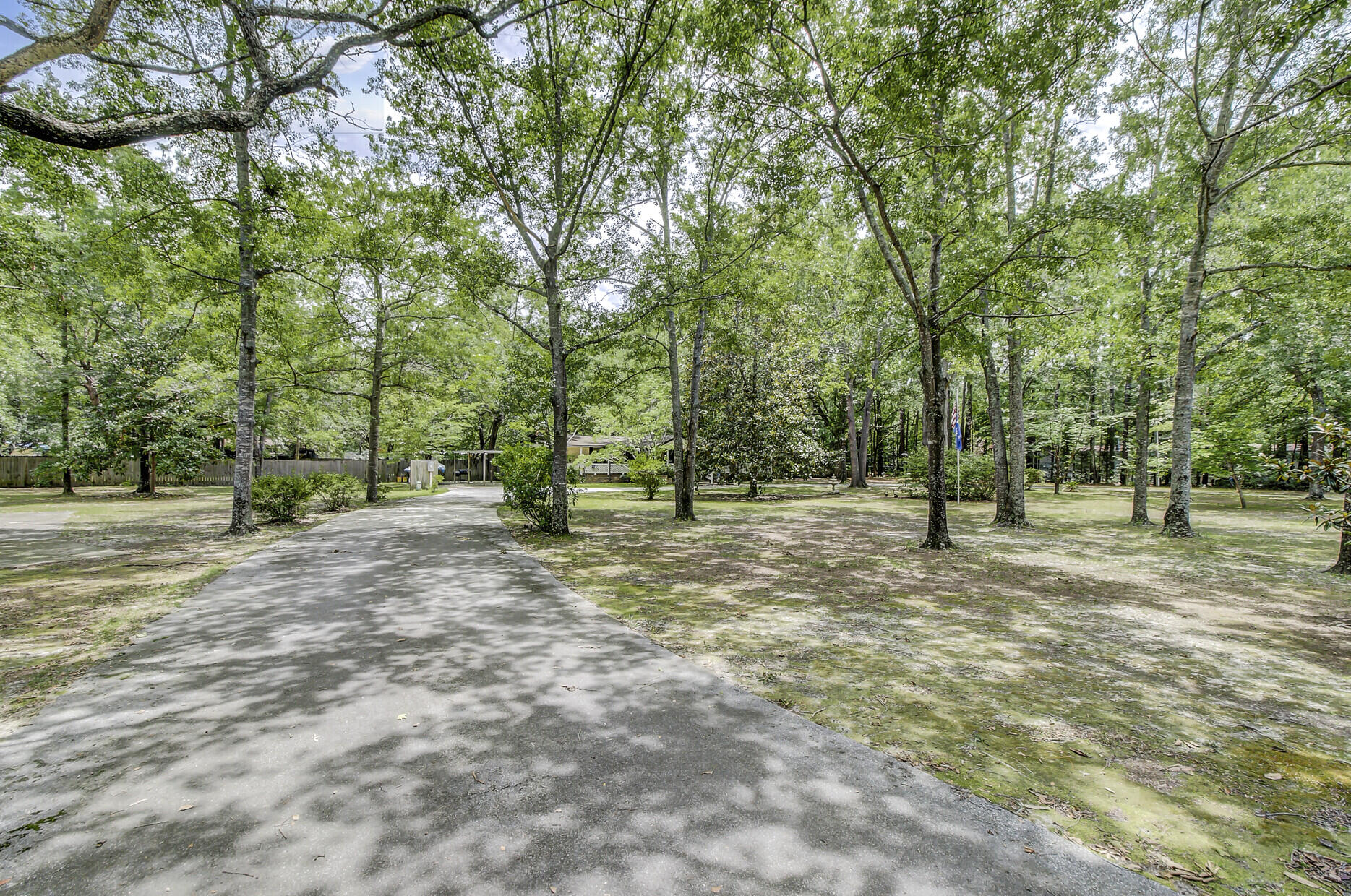 348 Compton Drive Moncks Corner, SC 29461 - Photo 4 of 52 04_4_mls
