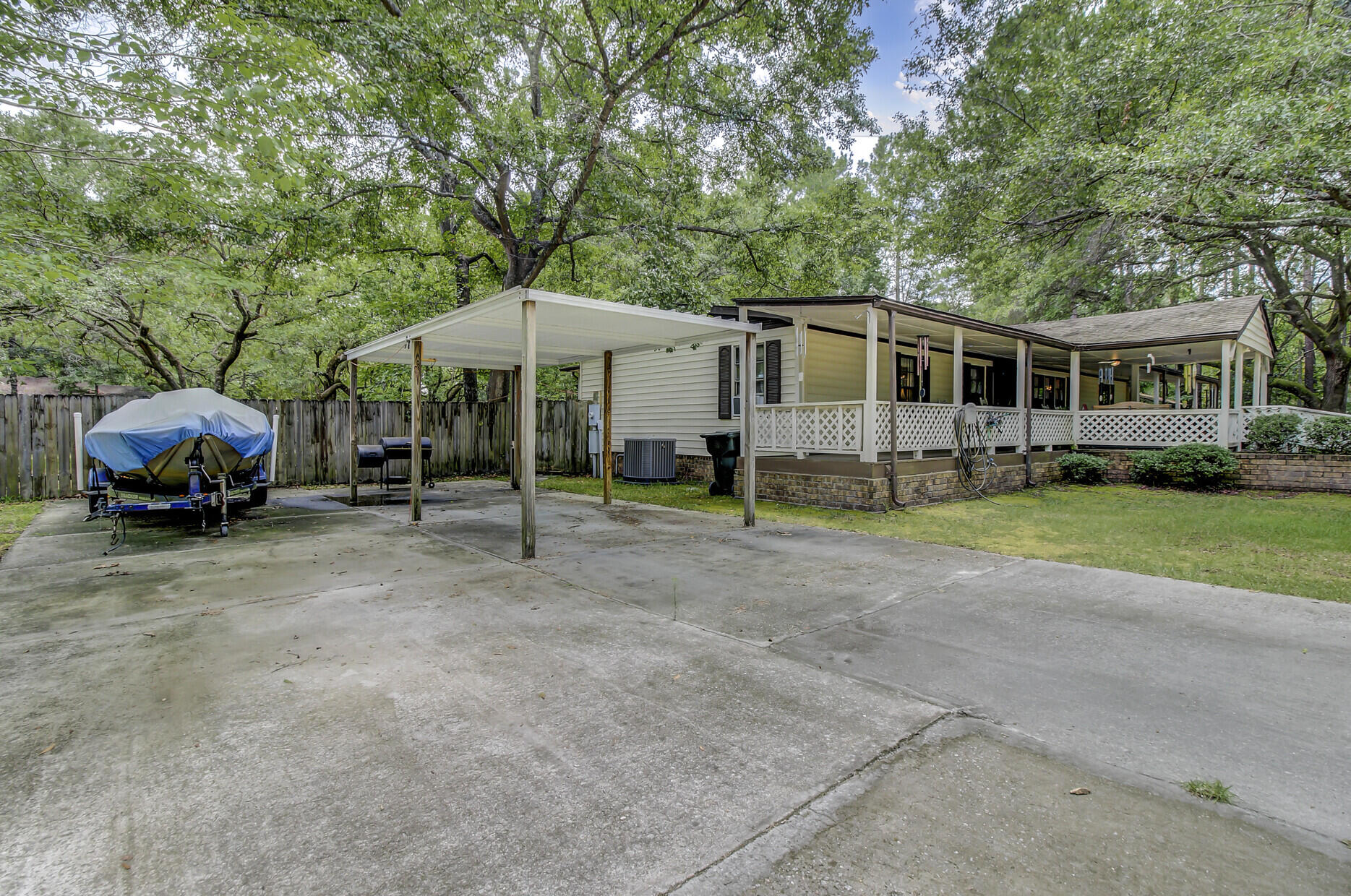 348 Compton Drive Moncks Corner, SC 29461 - Photo 7 of 52 07_7_mls