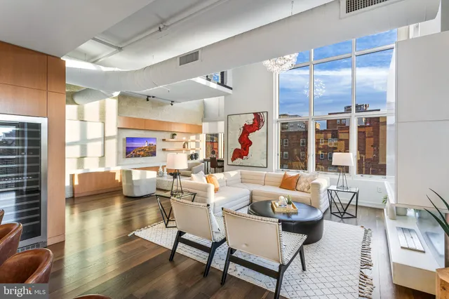 $1,750,000 | 1515 15th Street Northwest, Unit 422, Washington, DC 20005