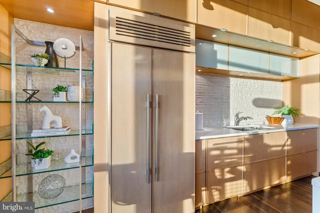 $1,750,000 | 1515 15th Street Northwest, Unit 422, Washington, DC 20005