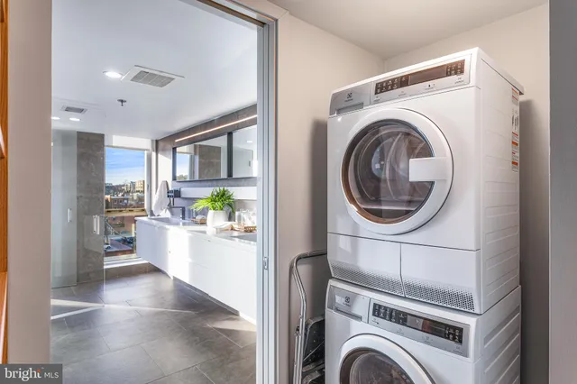 $1,750,000 | 1515 15th Street Northwest, Unit 422, Washington, DC 20005