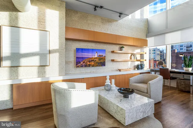 $1,750,000 | 1515 15th Street Northwest, Unit 422, Washington, DC 20005