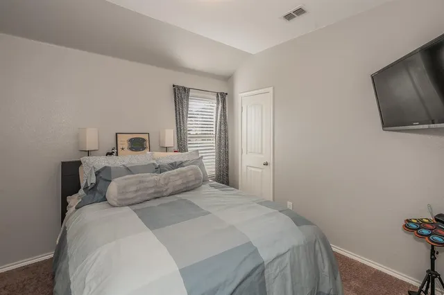 $290,000 | 1124 Forest Glen, Azle, TX 76020