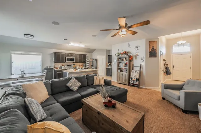 $290,000 | 1124 Forest Glen, Azle, TX 76020