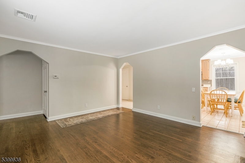 111 King George Road Warren, NJ 07059 - Photo 15 of 41