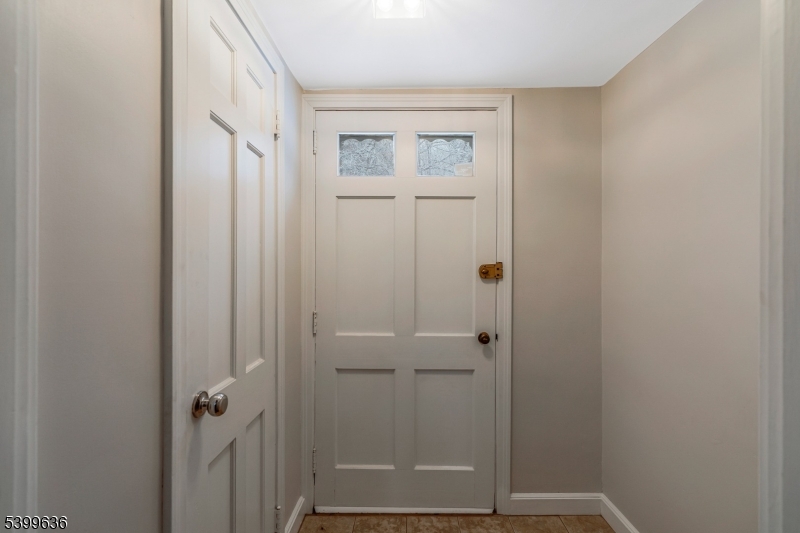 111 King George Road Warren, NJ 07059 - Photo 22 of 41