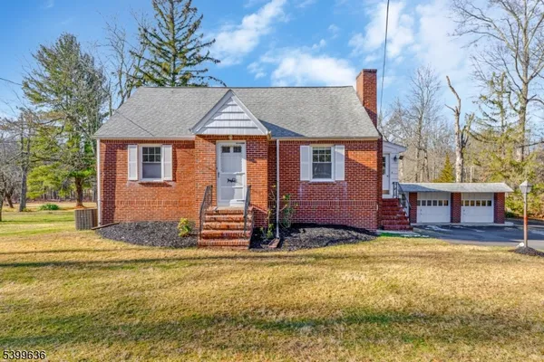 $4,000 | 111 King George Road, Warren, NJ 07059