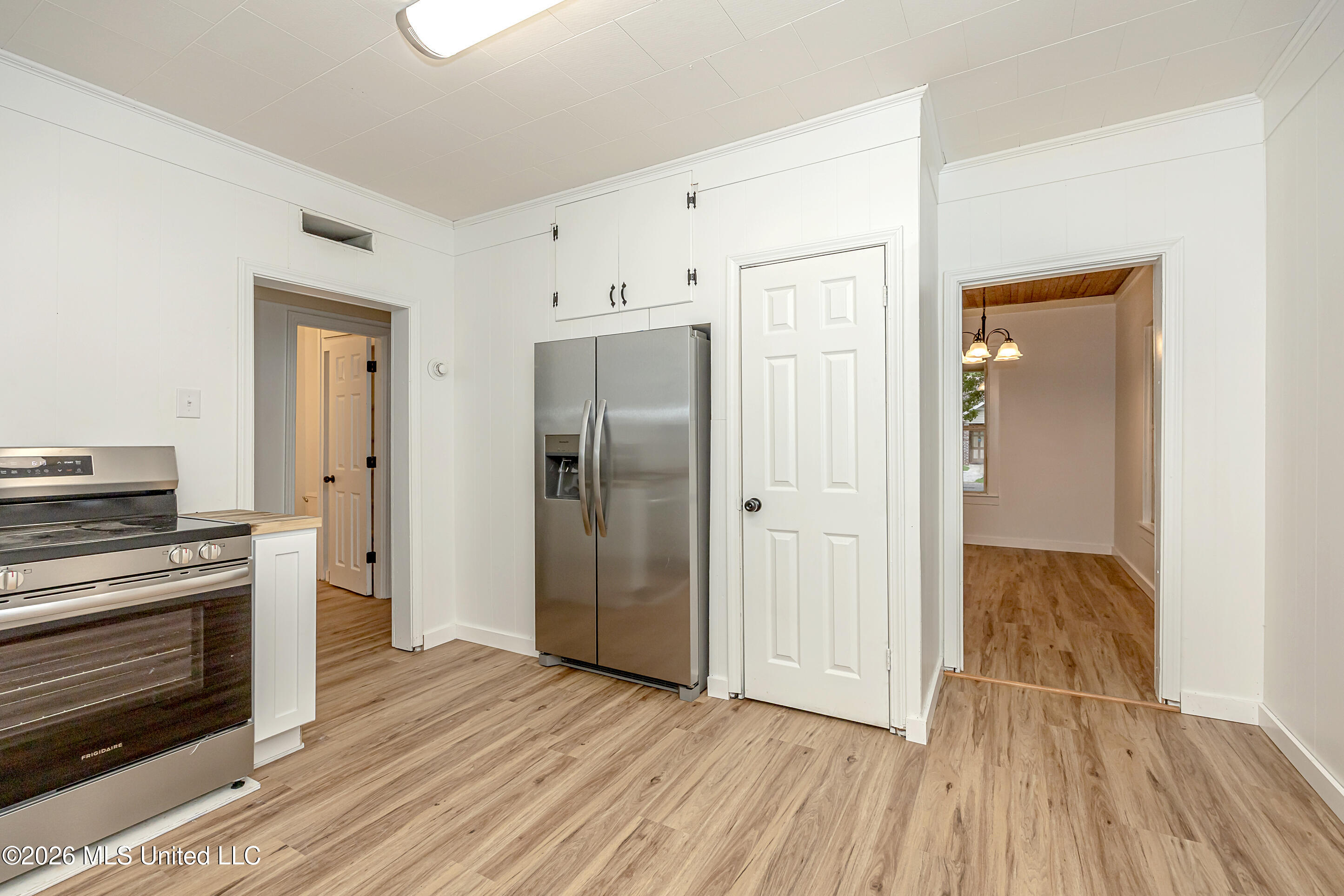 4406 Richard Street Moss Point, MS 39563 - Photo 11 of 39 IMG_4849