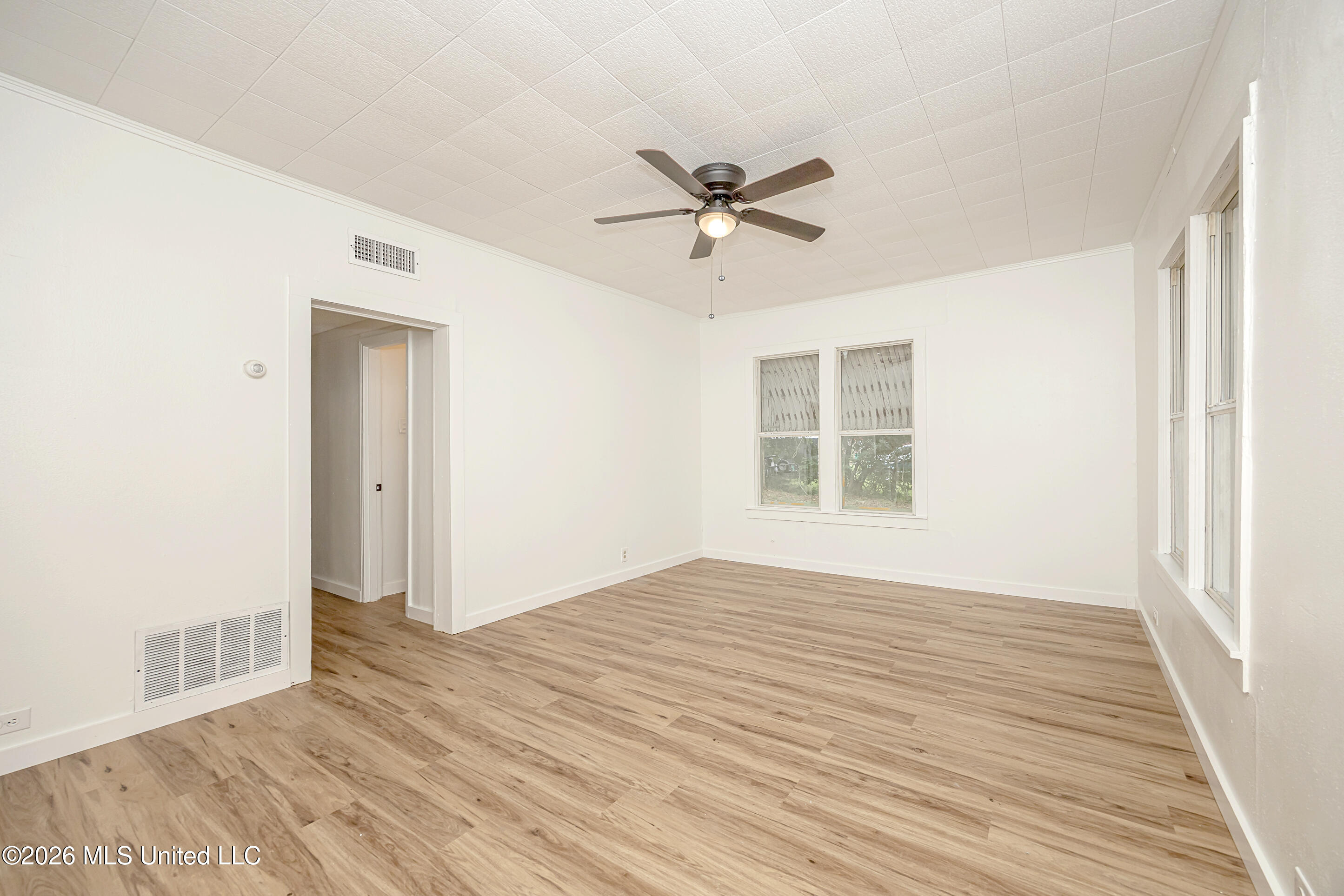 4406 Richard Street Moss Point, MS 39563 - Photo 19 of 39 IMG_4840