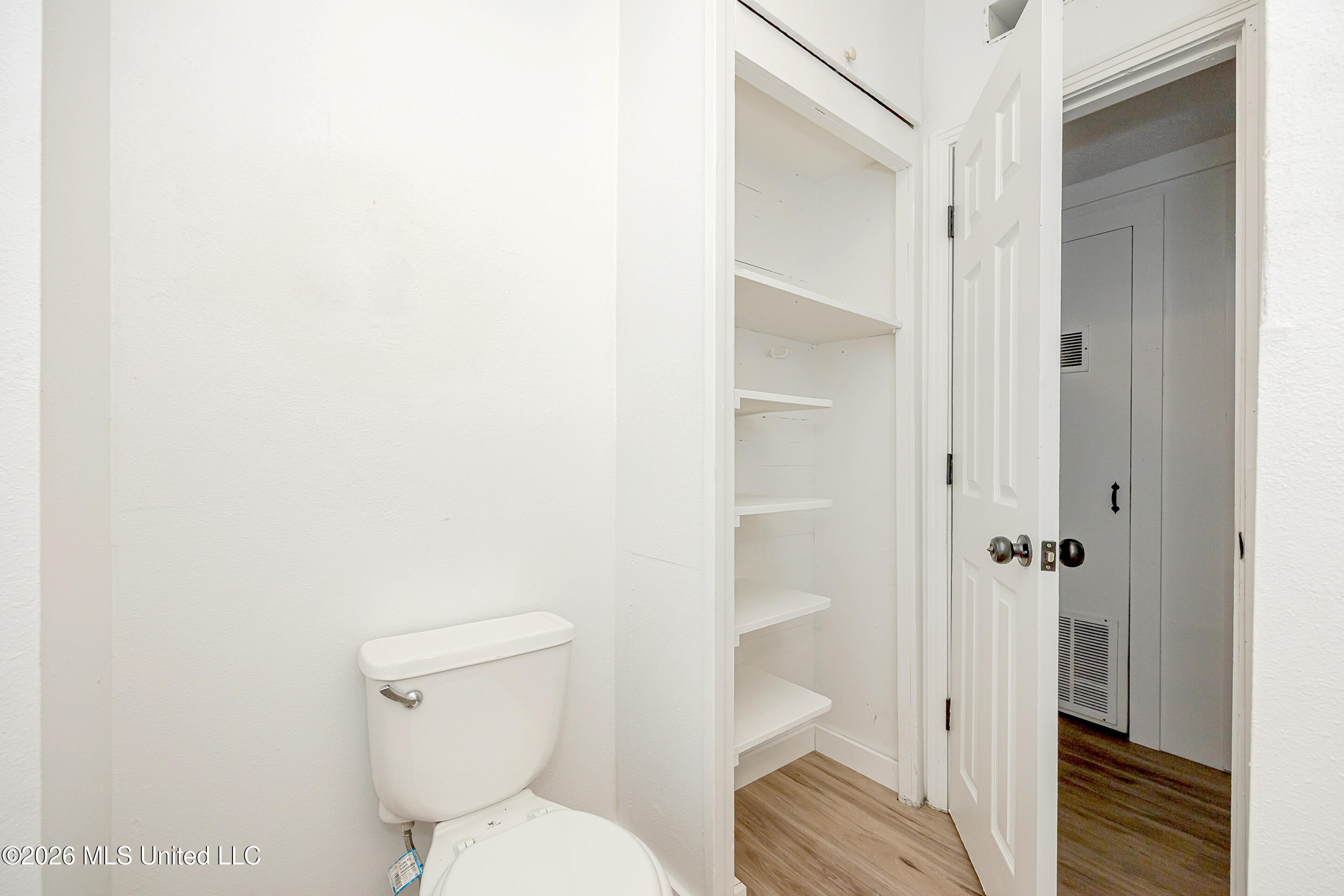 4406 Richard Street Moss Point, MS 39563 - Photo 25 of 39 IMG_4852