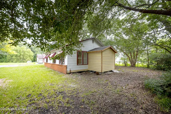 $1,400 | 4406 Richard Street, Moss Point, MS 39563
