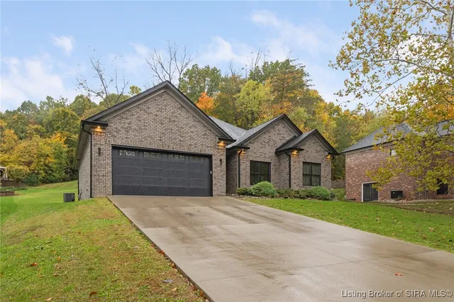 $389,000 | 2703 Clearstream Court, New Albany, IN 47150