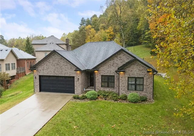 $389,000 | 2703 Clearstream Court, New Albany, IN 47150