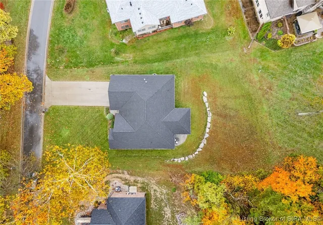 $389,000 | 2703 Clearstream Court, New Albany, IN 47150