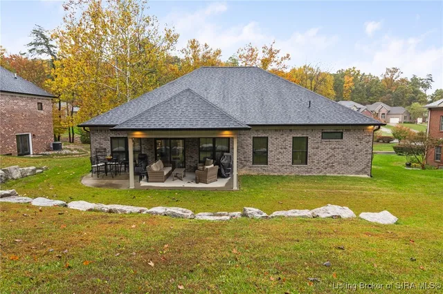 $389,000 | 2703 Clearstream Court, New Albany, IN 47150