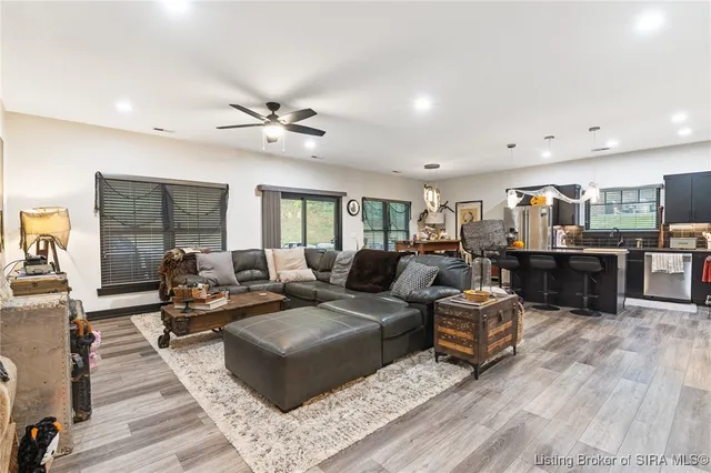 $389,000 | 2703 Clearstream Court, New Albany, IN 47150