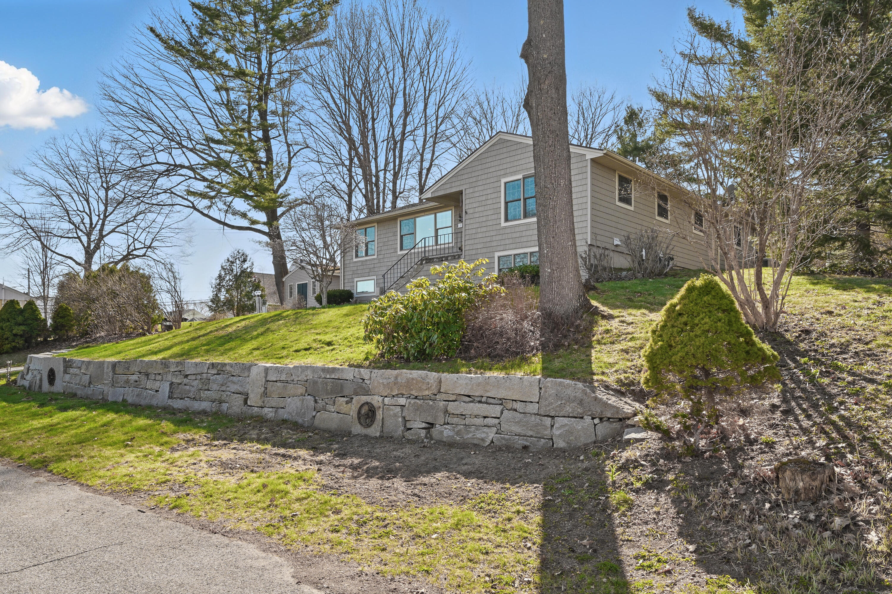 3 The Ledges Street Hallowell, ME 04347 - Photo 9 of 61 109920gr-101