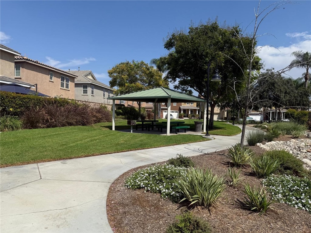 1742 Edmon Way Riverside, CA 92501 - Photo 34 of 40 Gallery Image 34